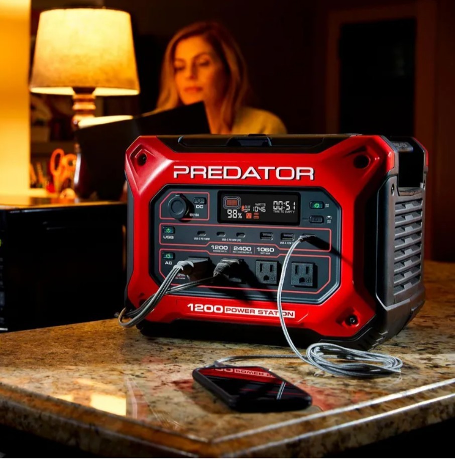 The PREDATOR 1200 Watt Power Station