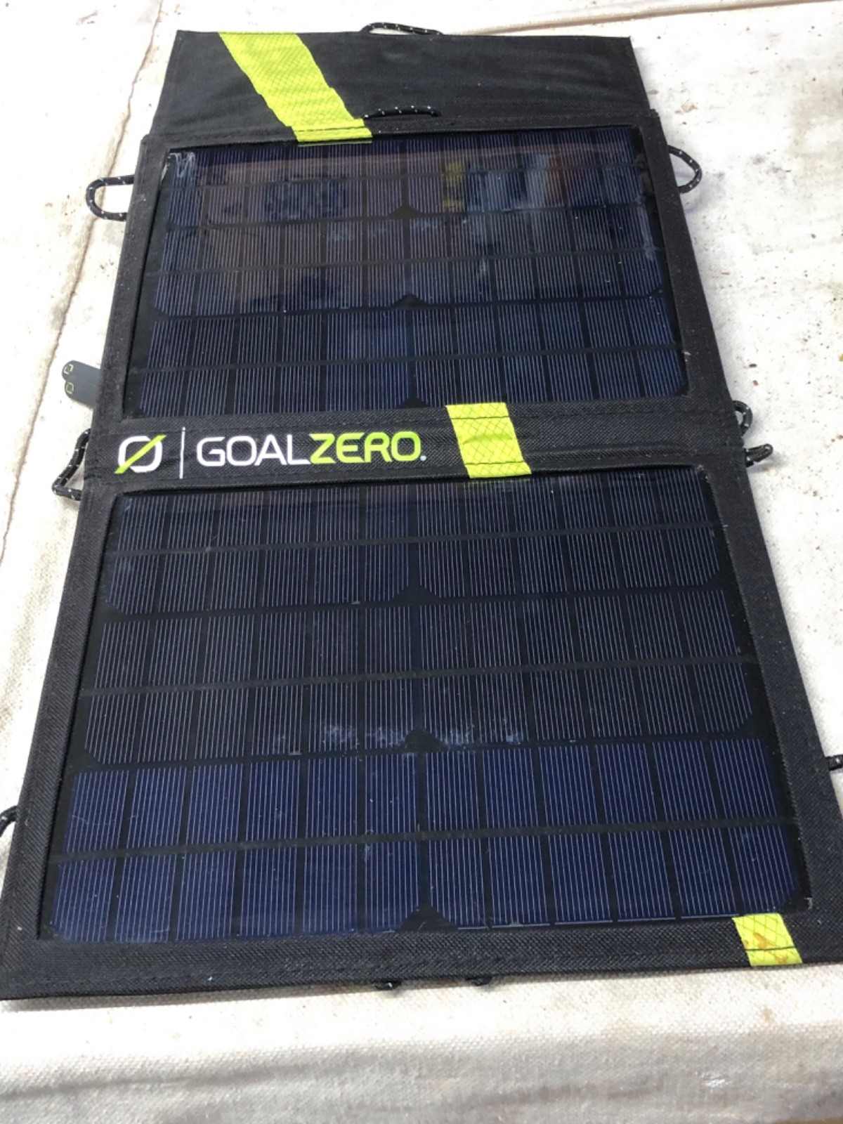 GoalZero Nomad 13 solar panel