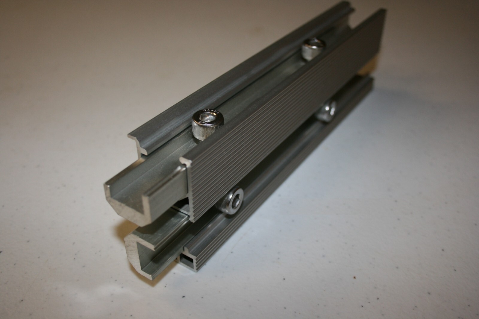 Solar Mounting Rail 24 In for Planet 4 Solar (UISolar)-Pack of 4 with Splicers