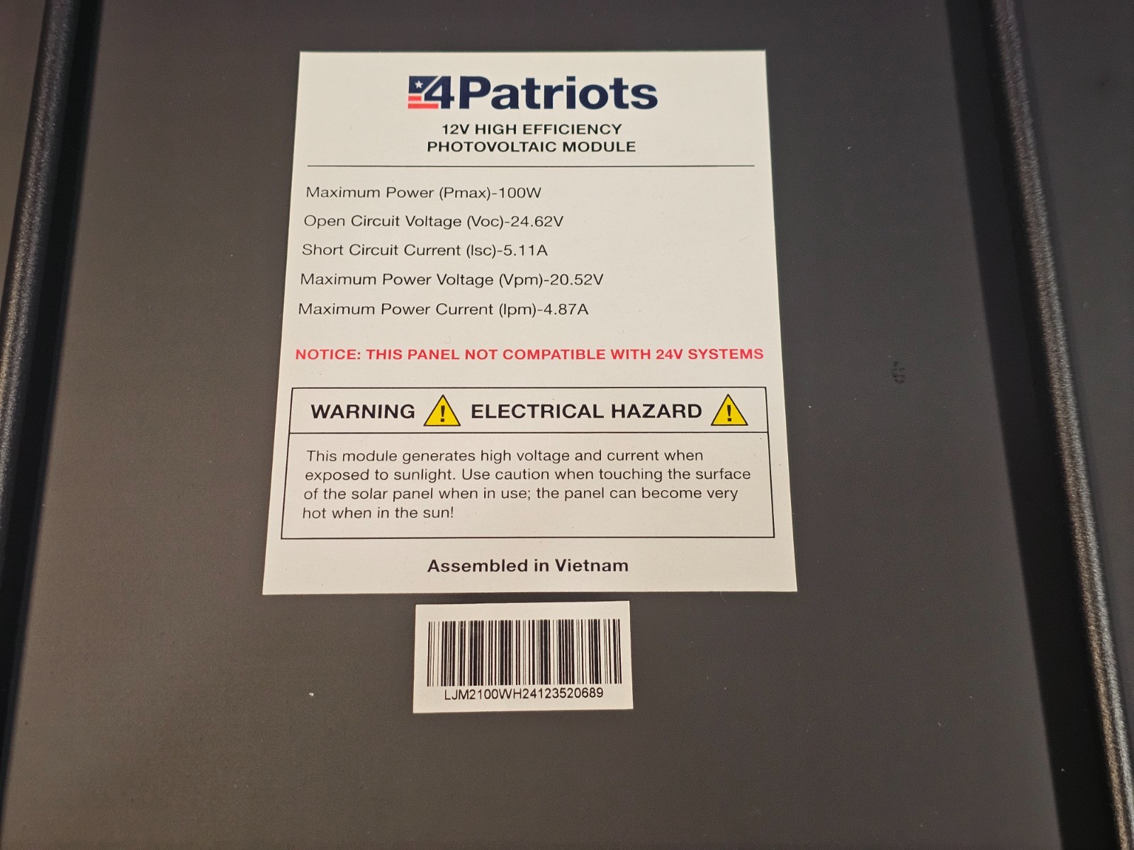 4Patriots 100-Watt Solar Panel Foldable 2 Panels 12V Only with Bag