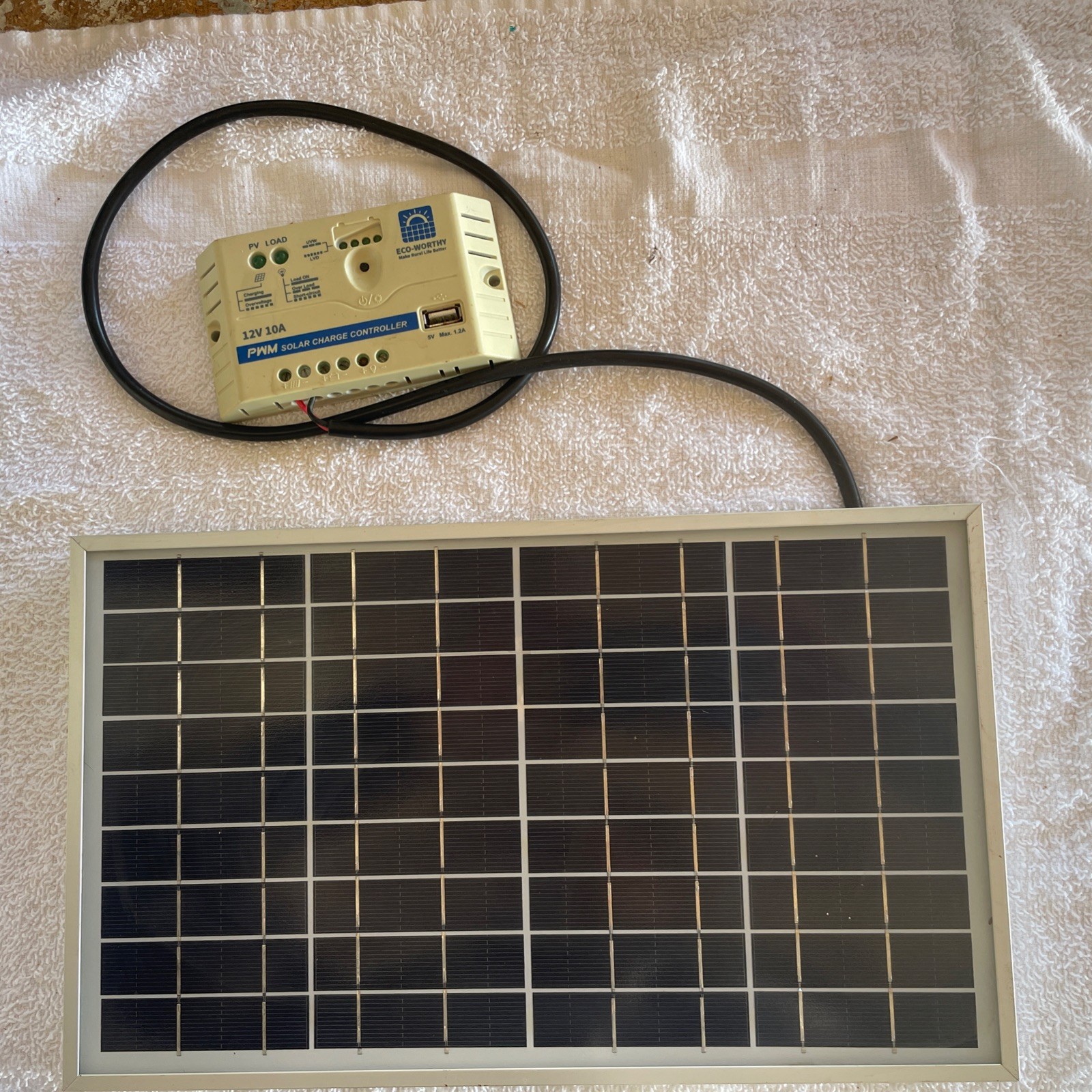 Photovoltaic Module 18V 10w Solar Panel AND A 12V 10A Solar Charge Controller!
