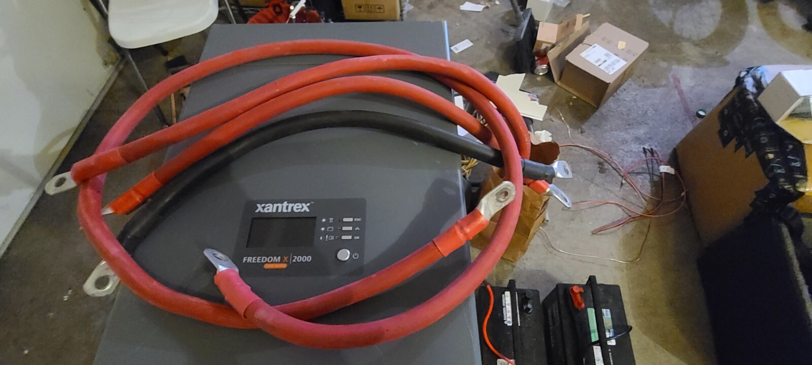 Victron mppt solar charge controller 100/30 & SmartShunt 500/50 mV Xantrex Inver