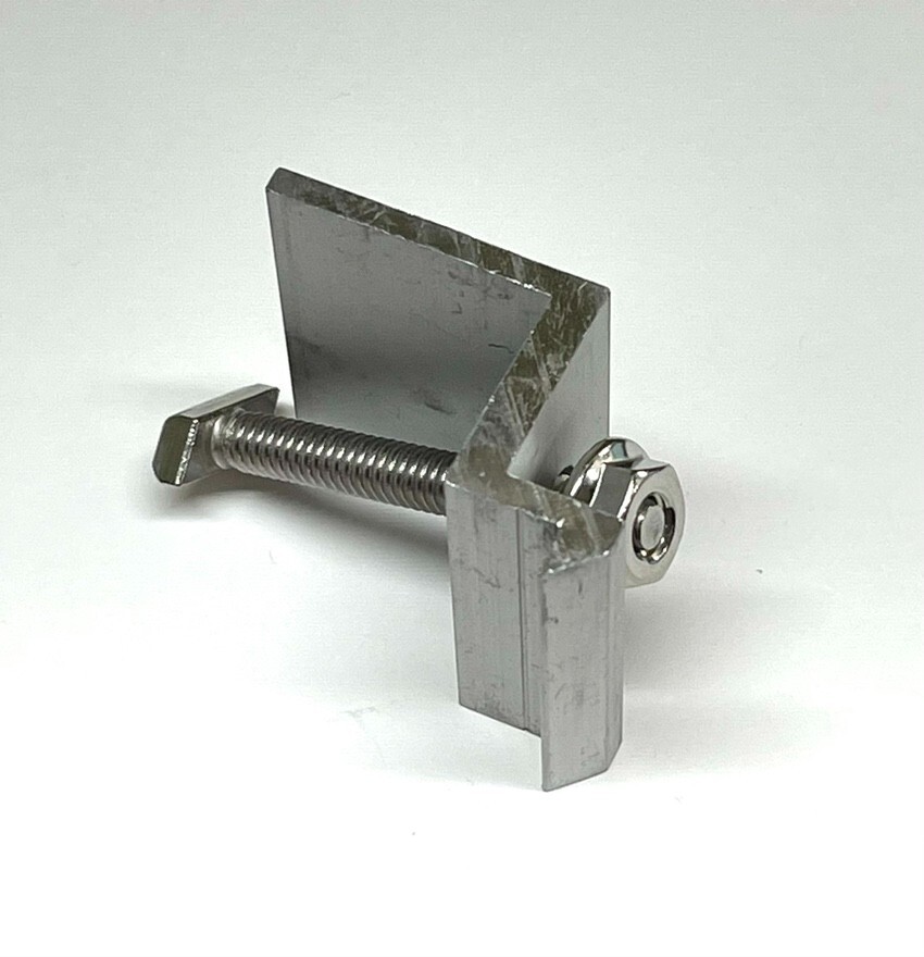 Lot of 4 UniRac 302004C Solar Mount End Clamps D 38-40 mm Clear Mill Finish