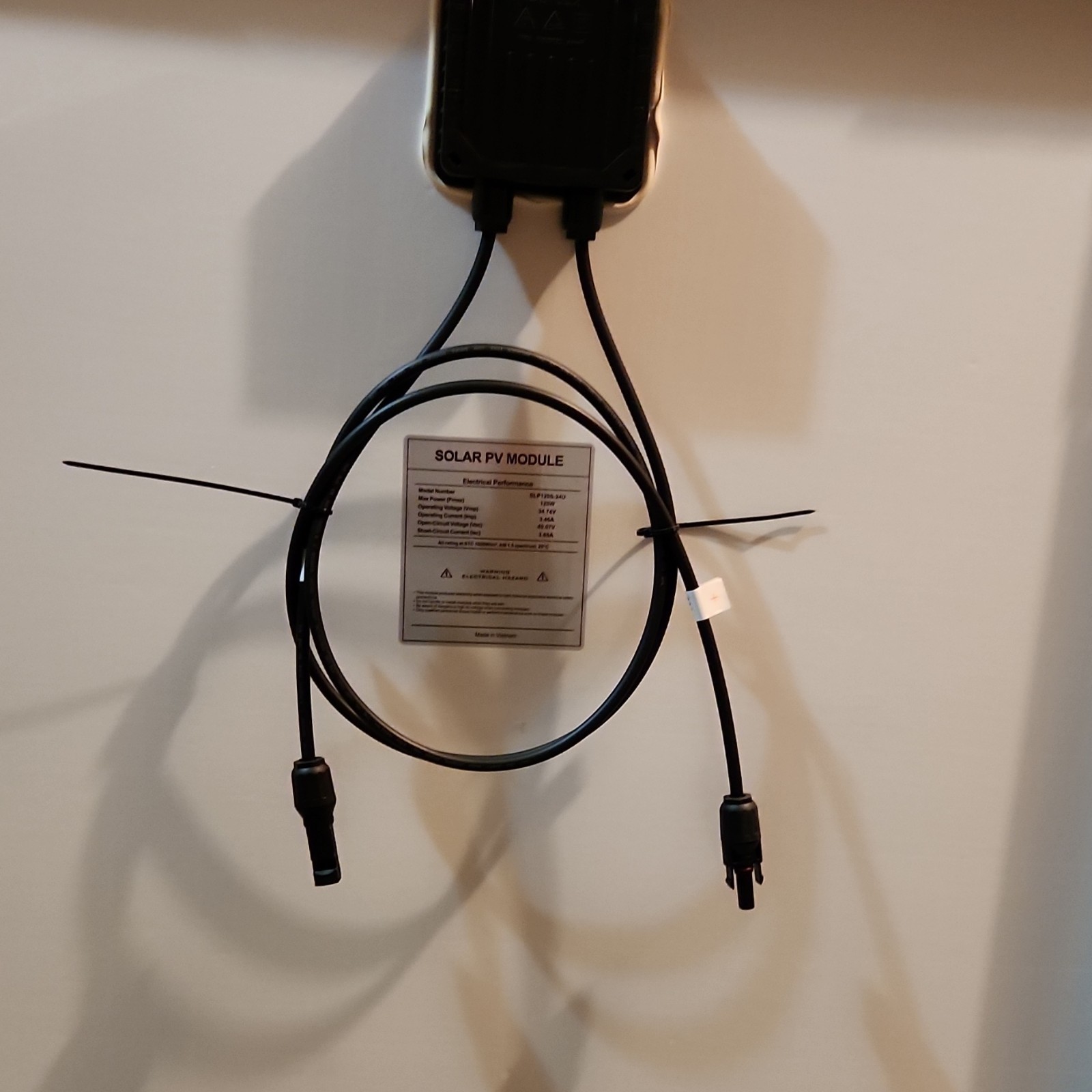 Solarland SPL120S-U(120032401A) 120W/24V Solar Panel.