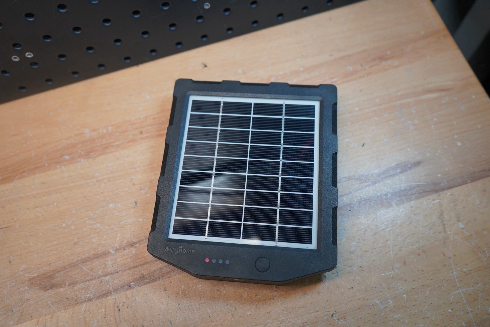 (i) Trail Camera Solar Panel, WingHome Solar Battery Charger NO CORDS