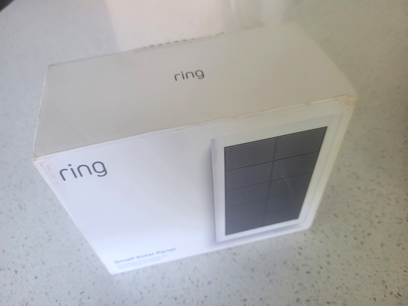 Ring Small Solar Panel 1.9W for Outdoor Camera White With Mount