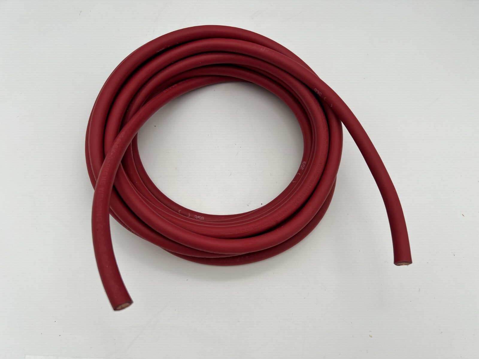 Red 4 gauge AWG industrial flexible welding / battery cable