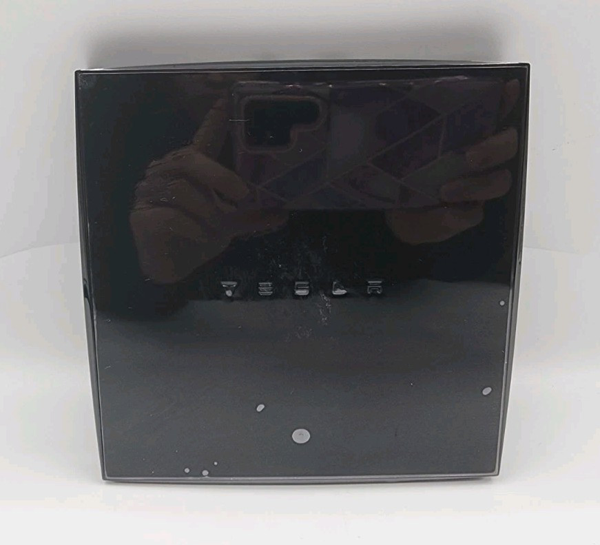 Tesla GWY20 Solar Gateway 1490255-00-A