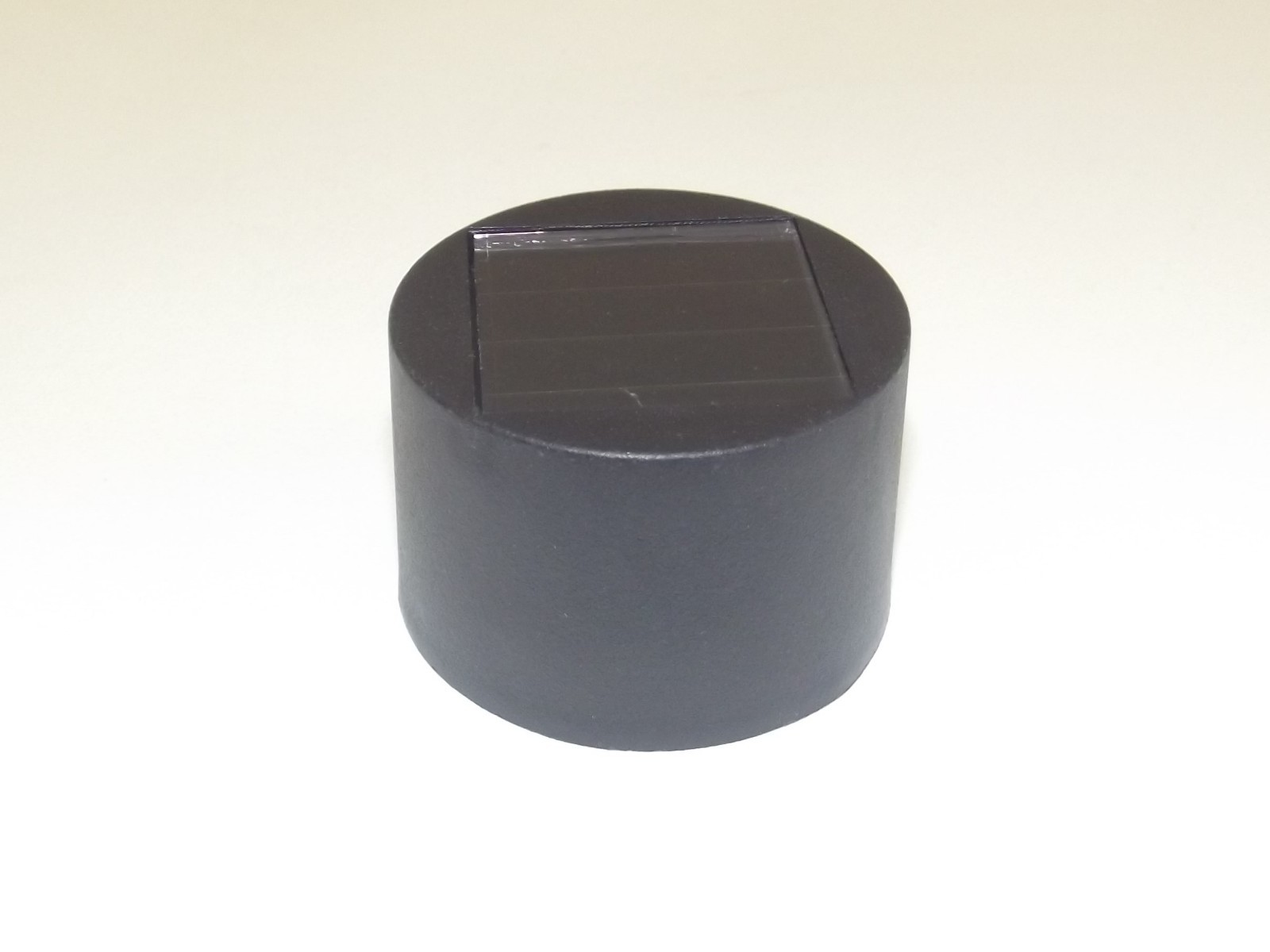 10x Small Solar Cells 2 V Volt Project Cells Cheap Panels In USA 1.8″ Round Lot