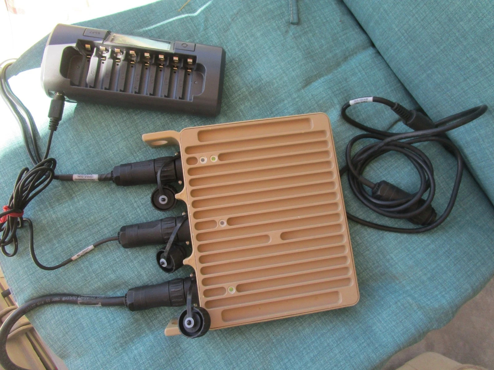 Iris Technology SPACES II Kit USMC Military Portable Solar Energy Field Power