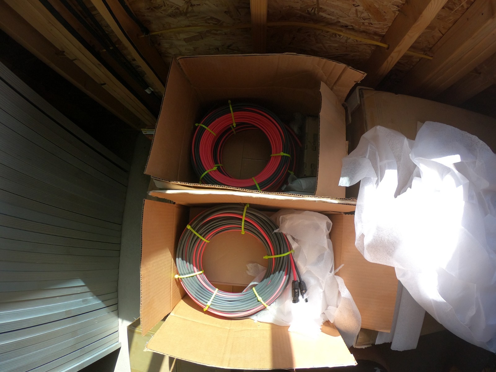 solar panel kit with batteries and inverter