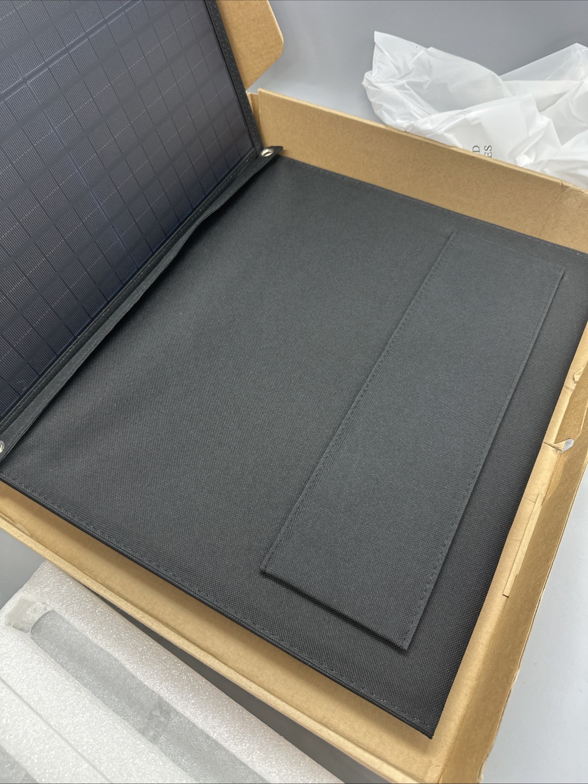 Apowking 60W Foldable Solar Panel 12/18V, DC Outlet, Solar Generator, Portable