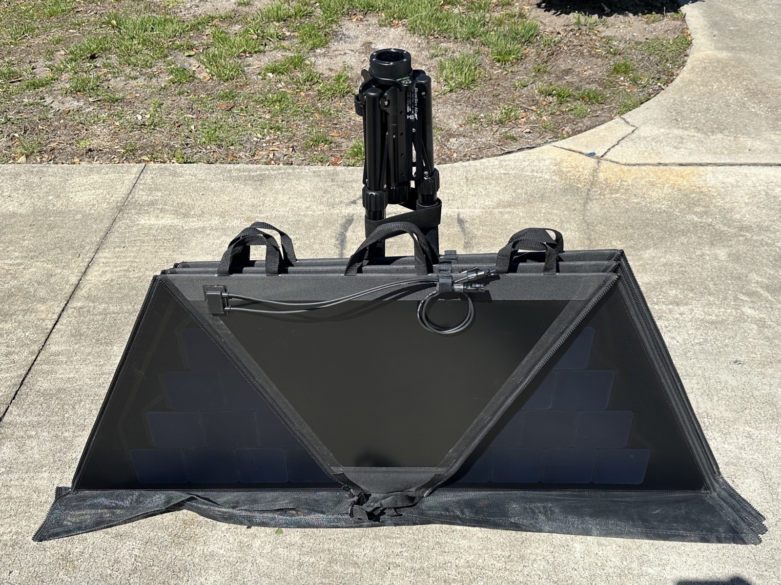 12V-48V 450W Solar Array for Tripod