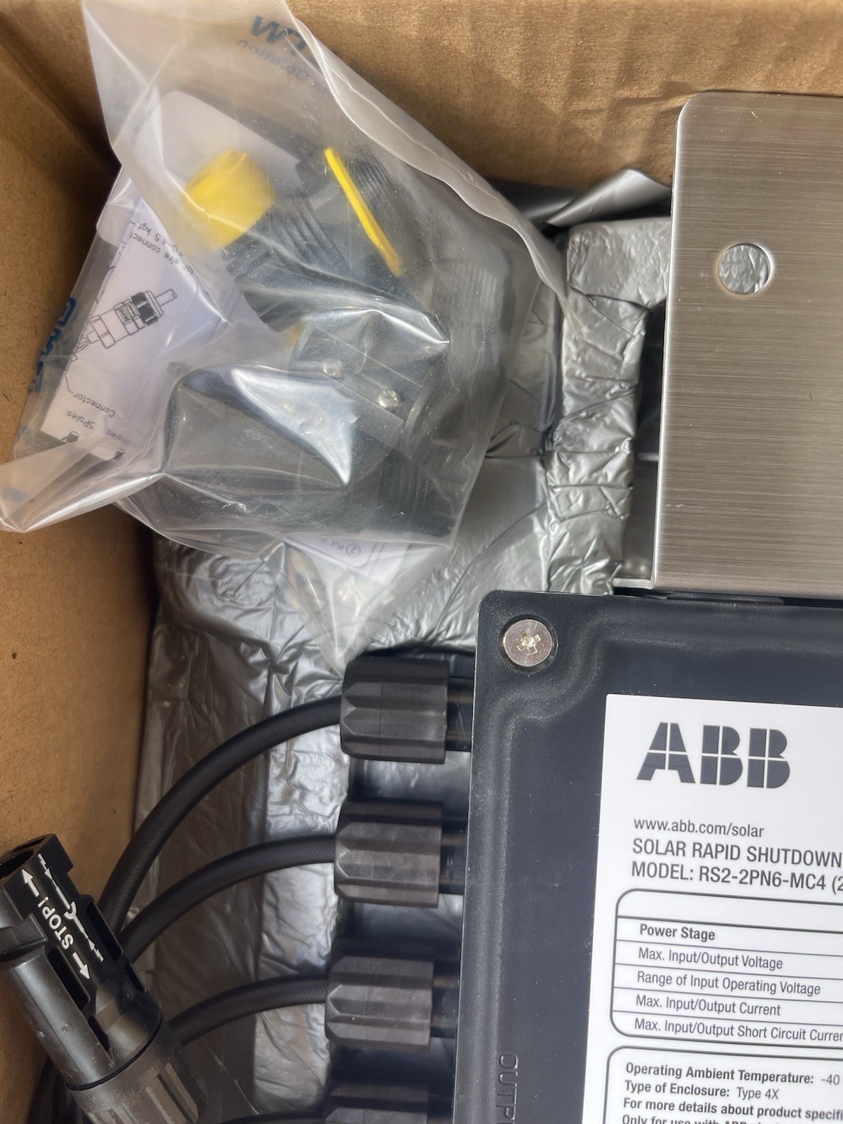 ABB RS2-2PN6-MC4 Solar Rapid Shutdown Device Kit 600V NEW Open Box