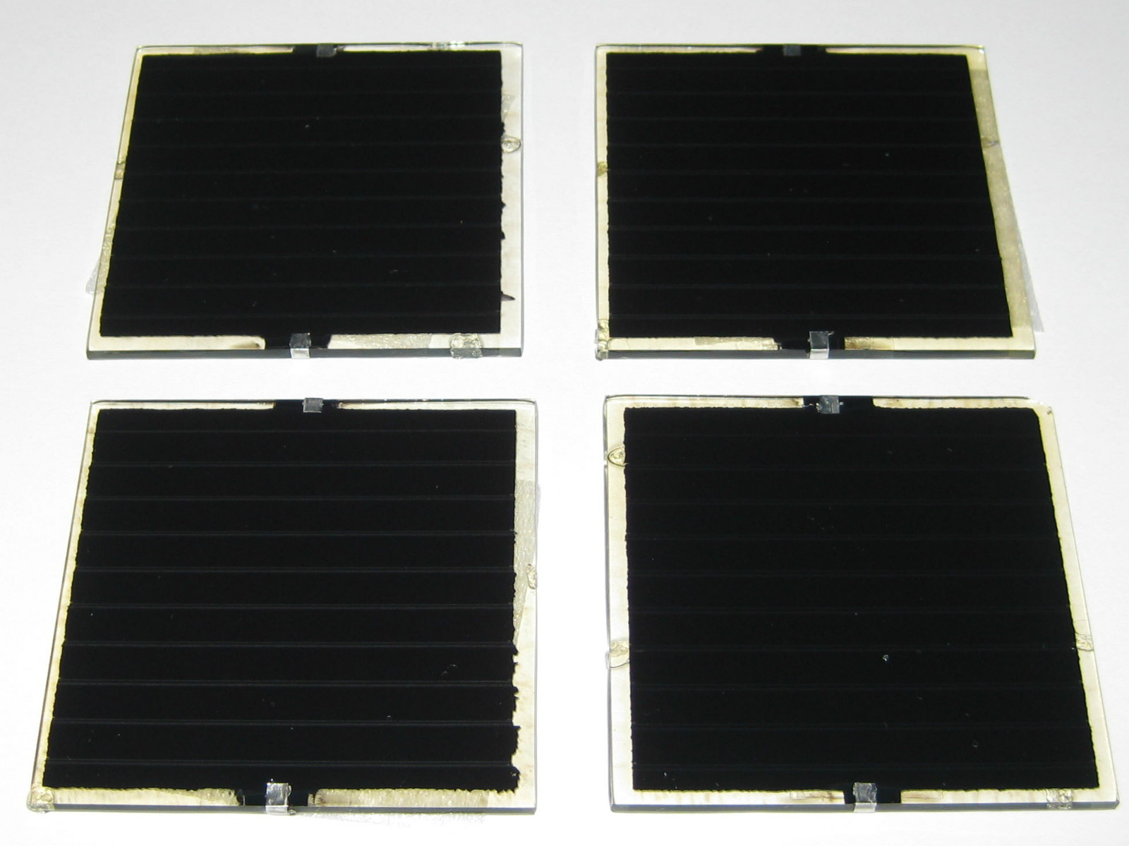4 X CIS Solar Cells – 3.2 V DC – 60mm x 60mm – 80 mA – .25 Watt – Mini Panels