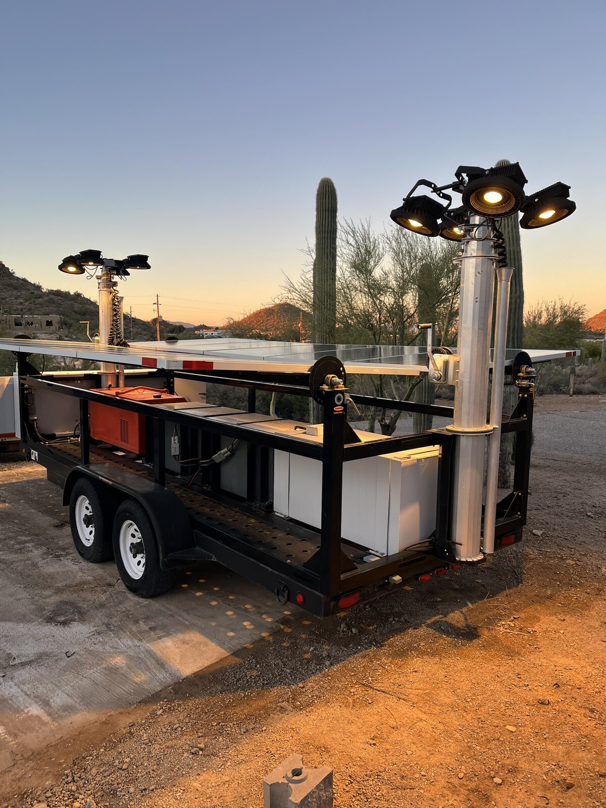 Off Grid Mobile Solar Generator