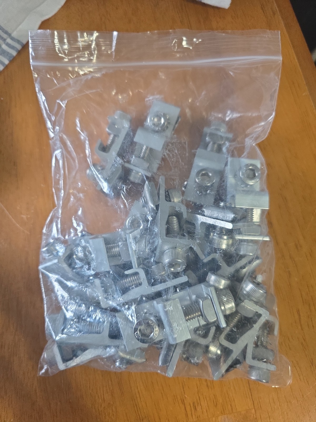 Lot of 20 Adjustable Solar Panel Mid Clamps with A2-70 Stainless Steel Hardware
