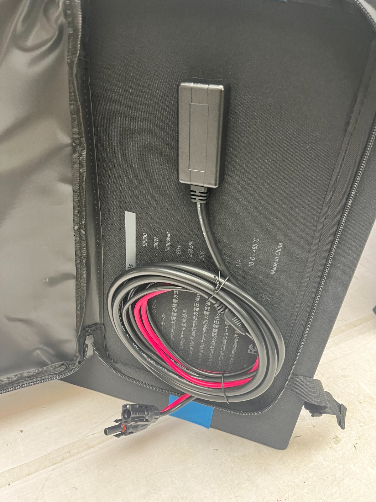 BLUETTI SP200 200w Solar Panel Portable Foldable AM30
