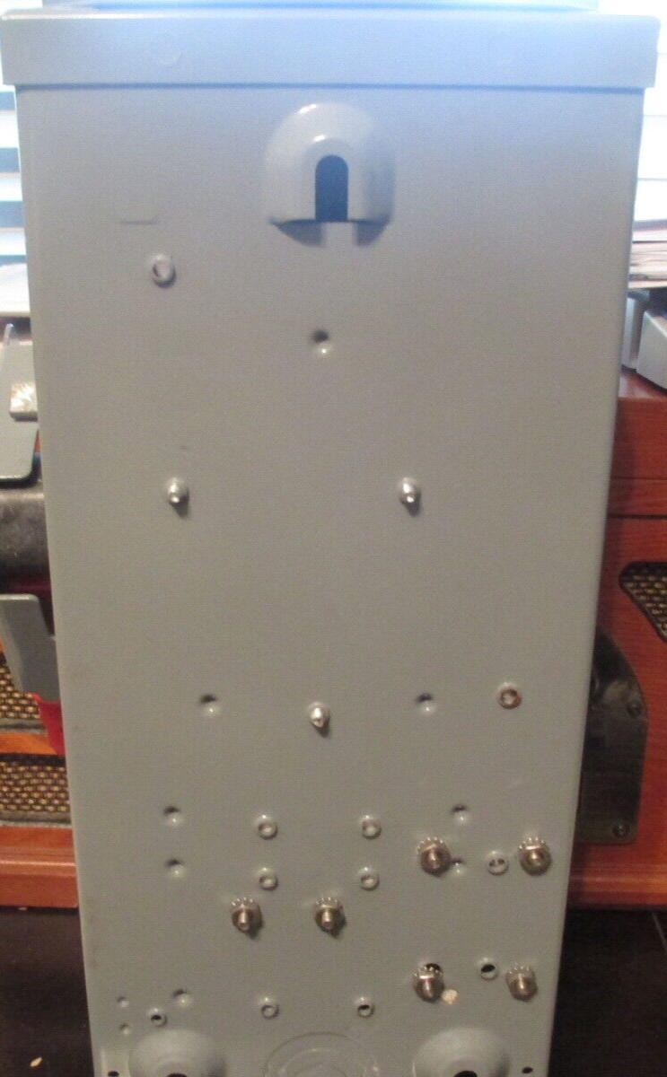 COMBI SWITCH 10 A SMA SUNNY BOY MODEL SBCD 4 40 600 V DC/40A DC NEW ,NO BOX