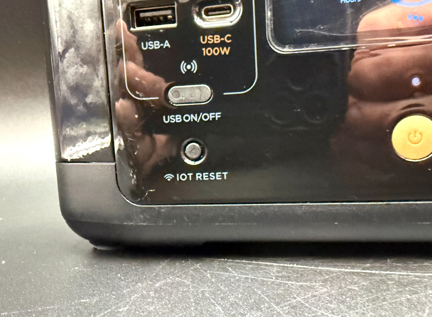 EcoFlow RIVER Mini EFR421 210Wh Portable Power Station 300W 600W Surge Used