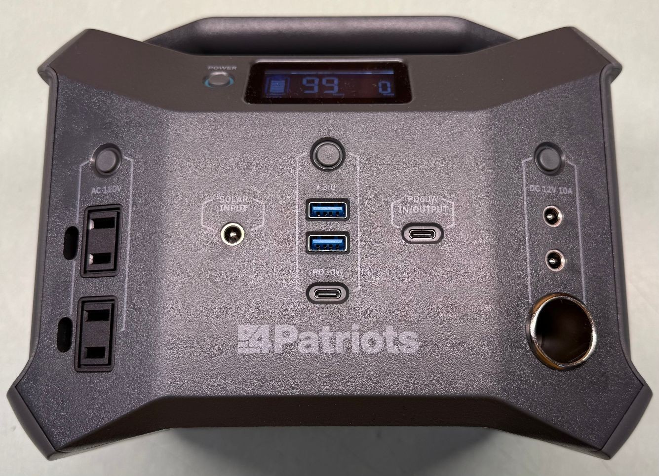 4Patriots Patriot Power Bank V3 w/ Folding Solar Panel Charger Kit – Barely Used