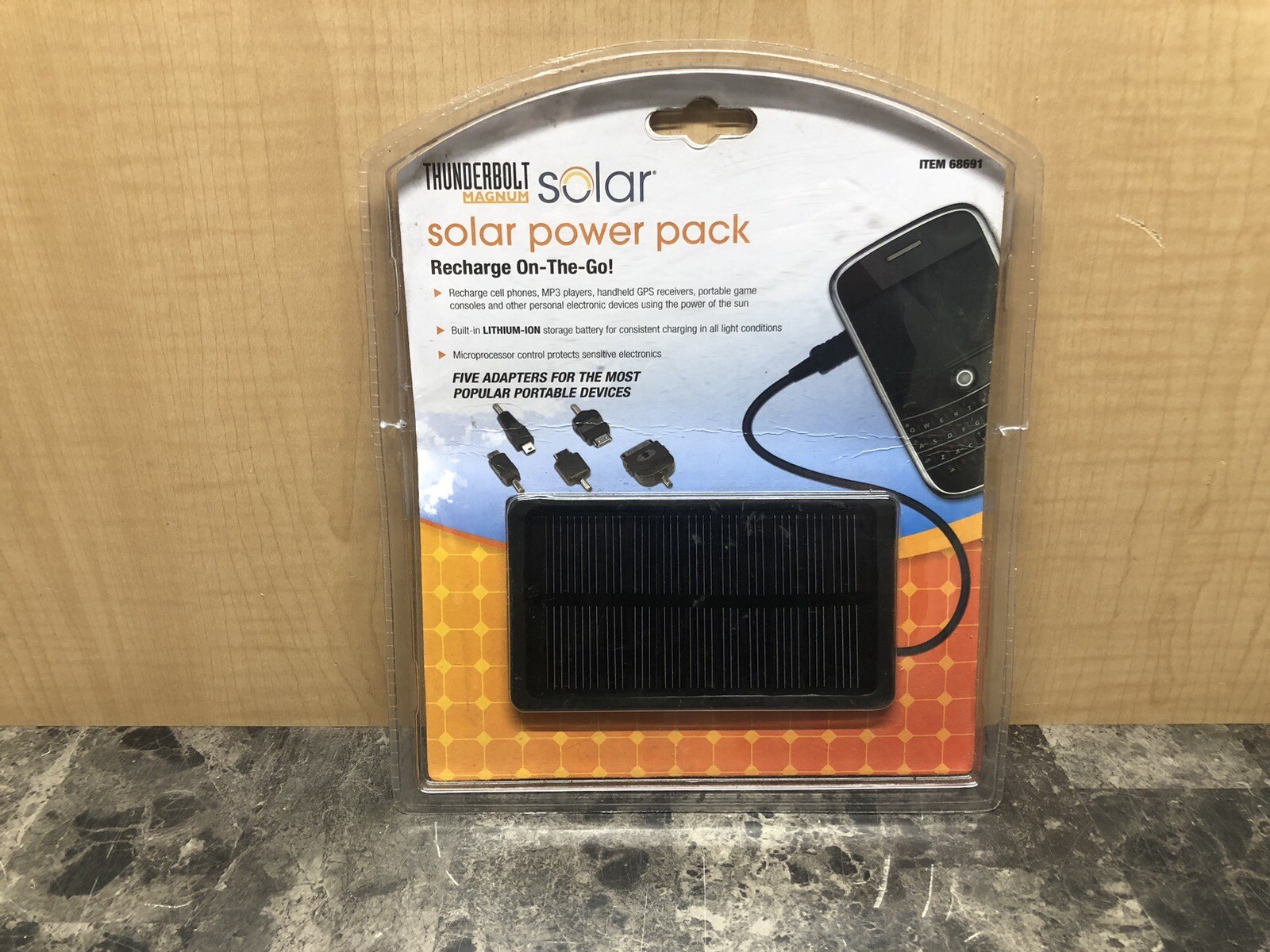 New Thunderbolt Magnum Solar Power Pack Recharge-on-the-Go! Item# 68691