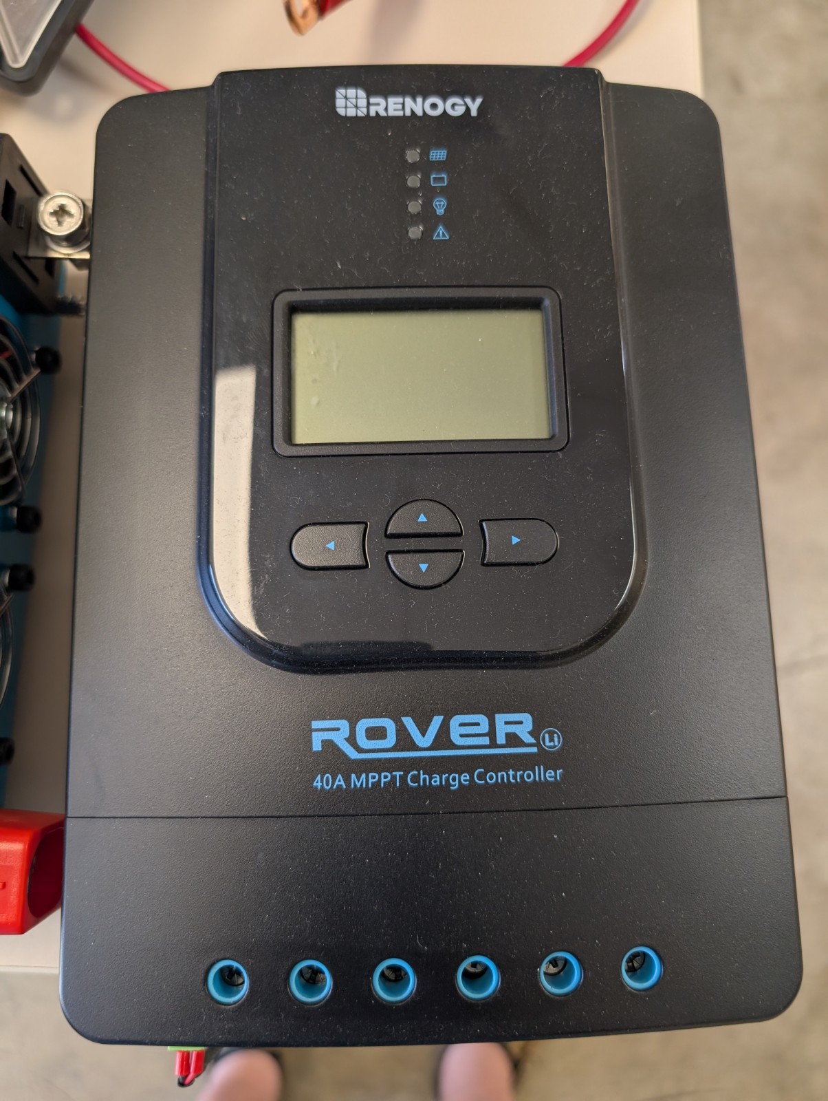 Renogy RNG-100D-SS 100W Monocrystalline Solar Panels w/ Rover MPPT Controller