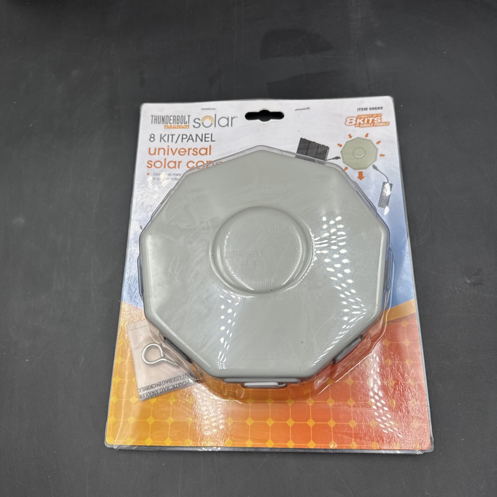 Brand New 400 Watt 8 Panel Universal Solar Connector Thunderbolt Magnum Item