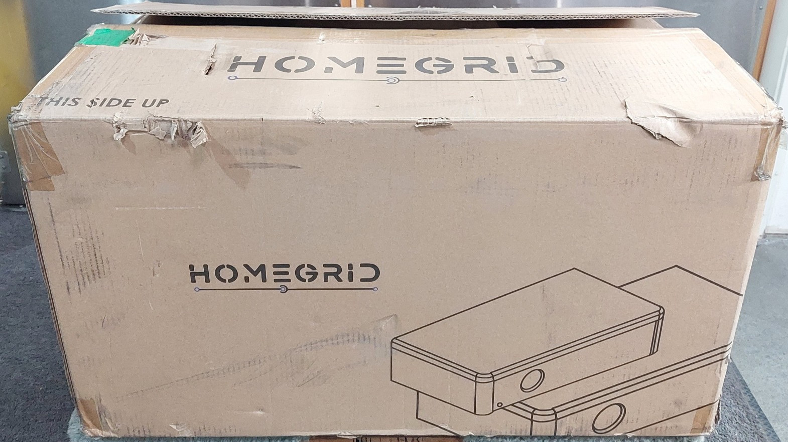 Lithion HomeGrid Stack’d Series Base Unit and BMS Controller HG-MC100-200M2