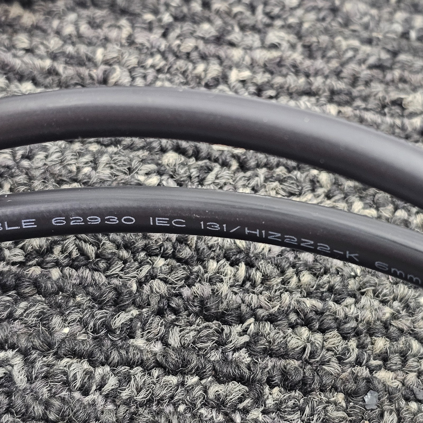 (QTY 2) Renogy RNG-EXTCB-5FT-10-G1-US 5Ft 10AWG Solar Extension Cable Connector