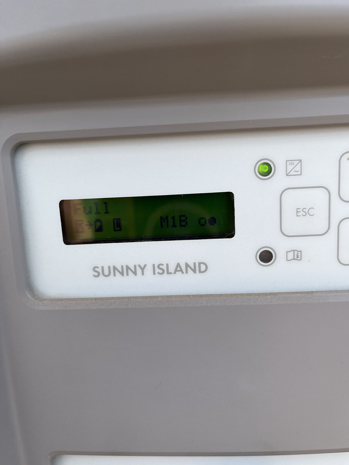 Off Grid Mobile Solar Generator