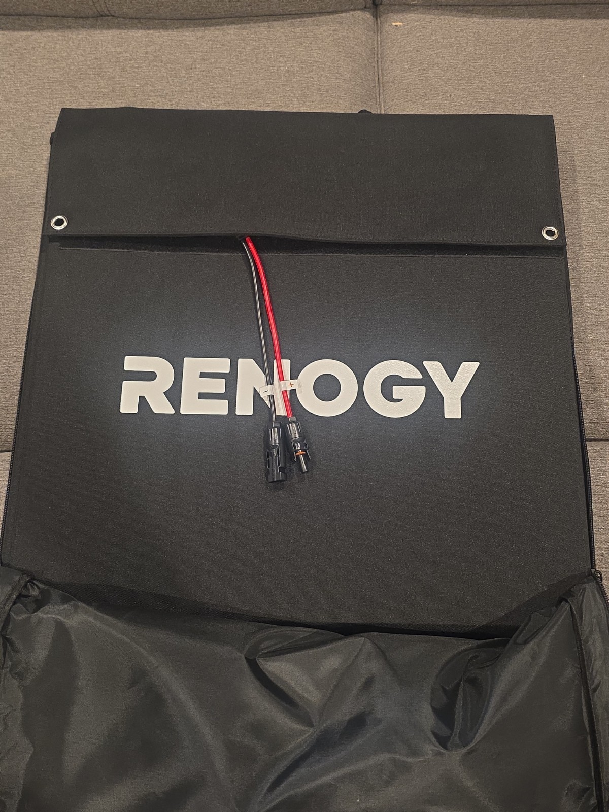 Renogy – 40OW Portable Solar Panel Foldable Solar Blanket RSP400SB-G2-US