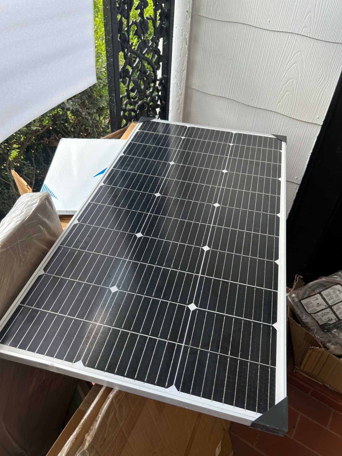 100W Monocrystalline Solar Panel Kit 30A PWM Controller 12V/24V High Efficiency