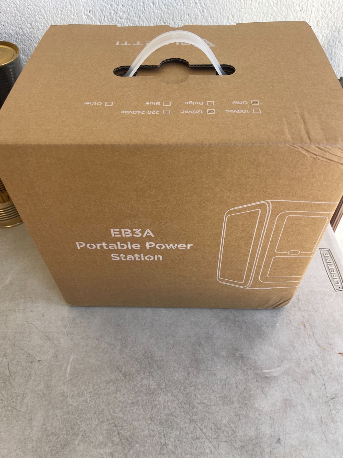 Bluetti EB3A Portable Power Station 120V Gray New in Box