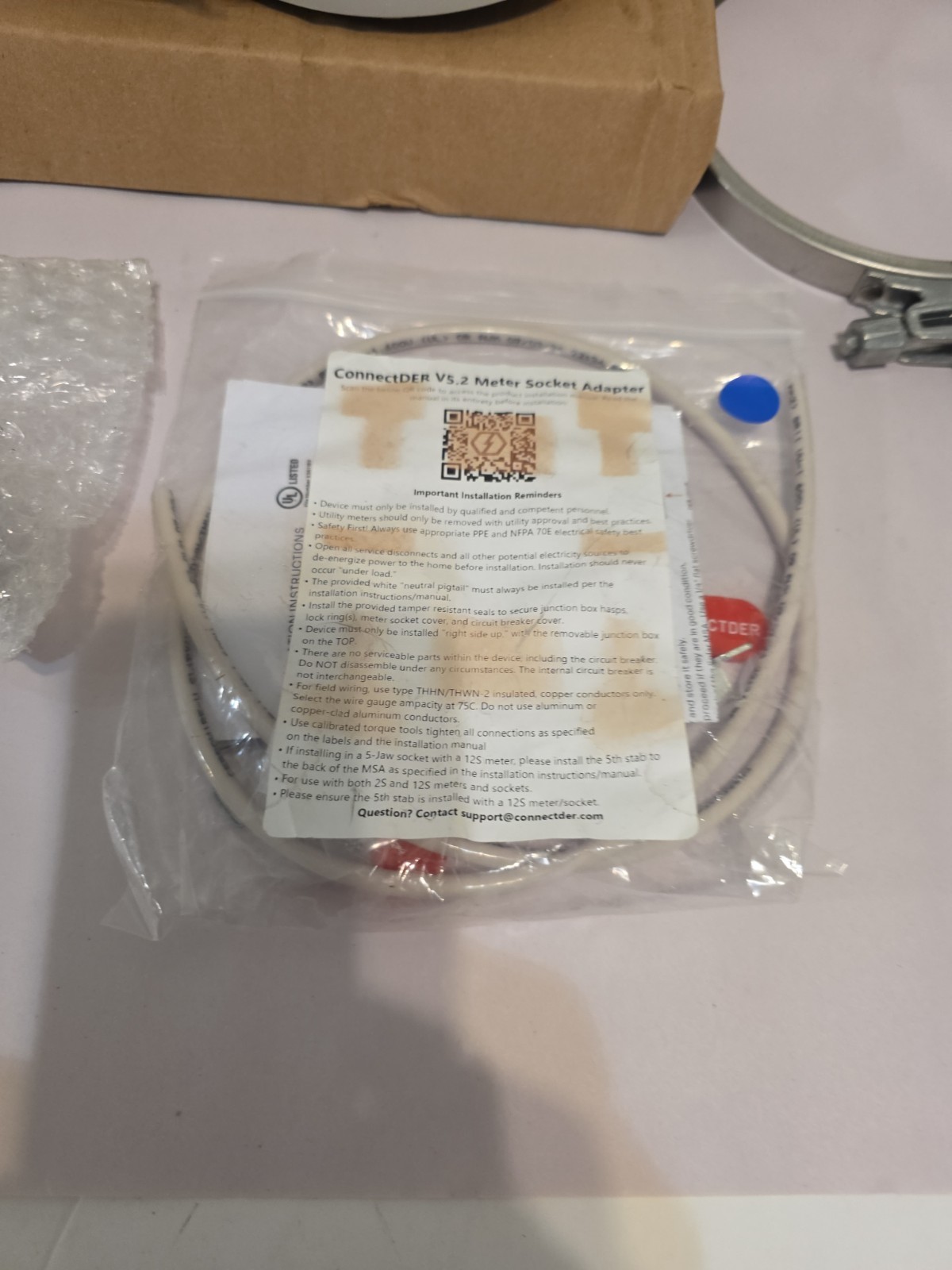 ConnectDER Solar Meter Socket Adapter 240V 40A Der Breaker C-B-5-22-40