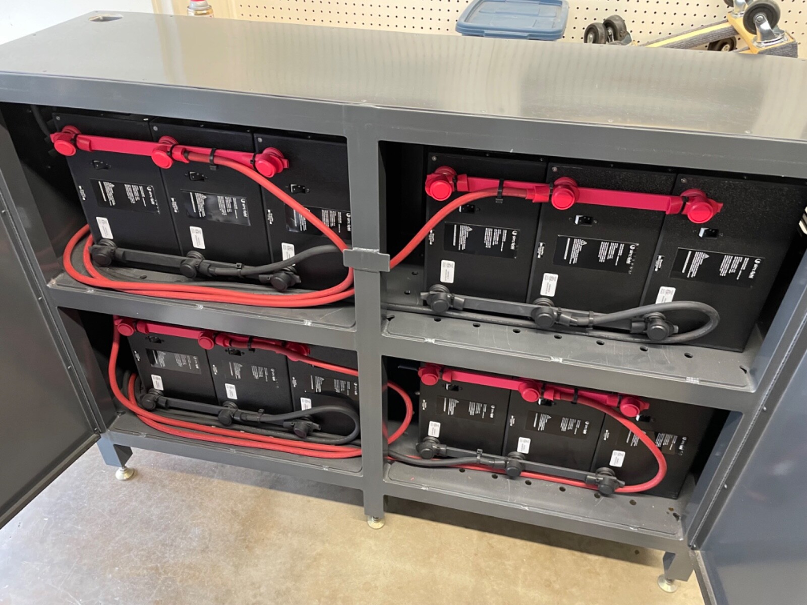 Simpliphi LiFePo4 batteries PHI3.8 48V 60 VTE BR, 12 Batteries + Metal Cabinet 