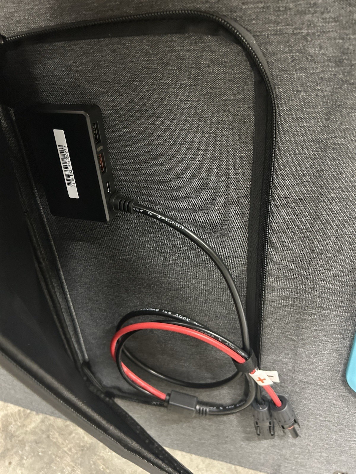 Renogy 200 watt Portable Solar Panel E.FLEX 200