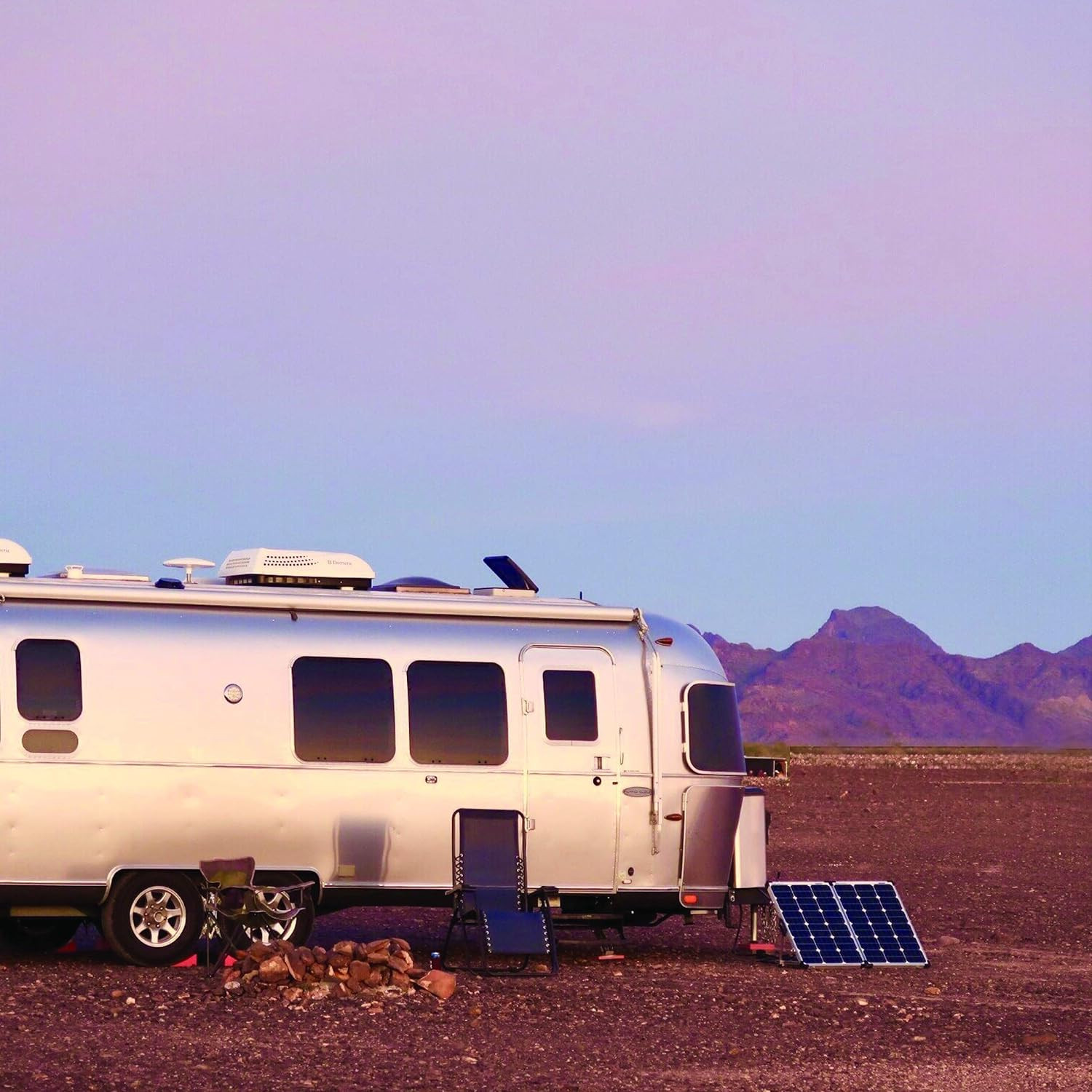 Go Power! GP-PSK-130 130W Portable Folding Solar Kit with 10 Amp Solar Controlle