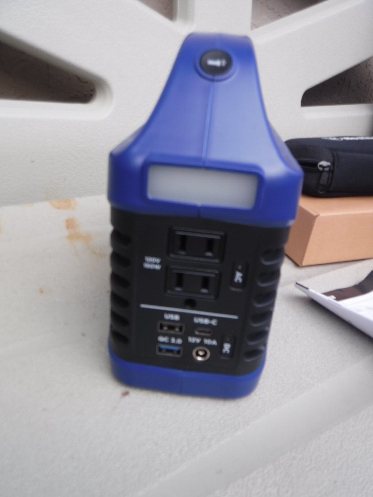 Westinghouse iGen200s 150W Portable Power Station