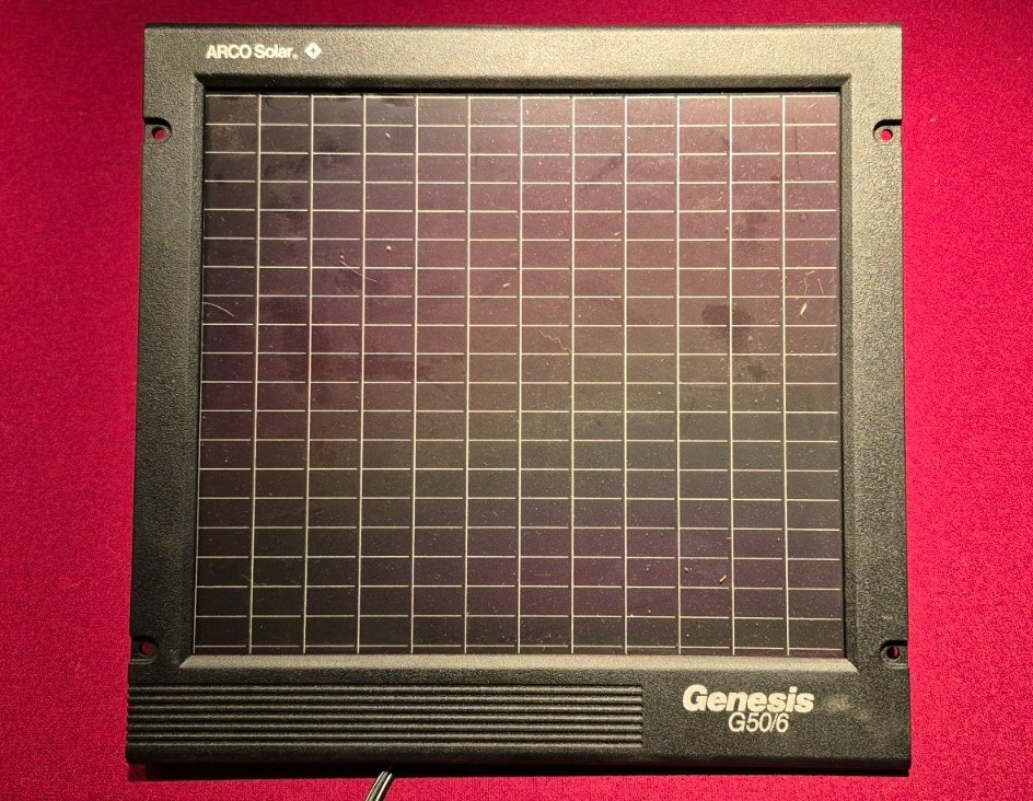 Set Of 4 Arco Model G50 Solar Panels