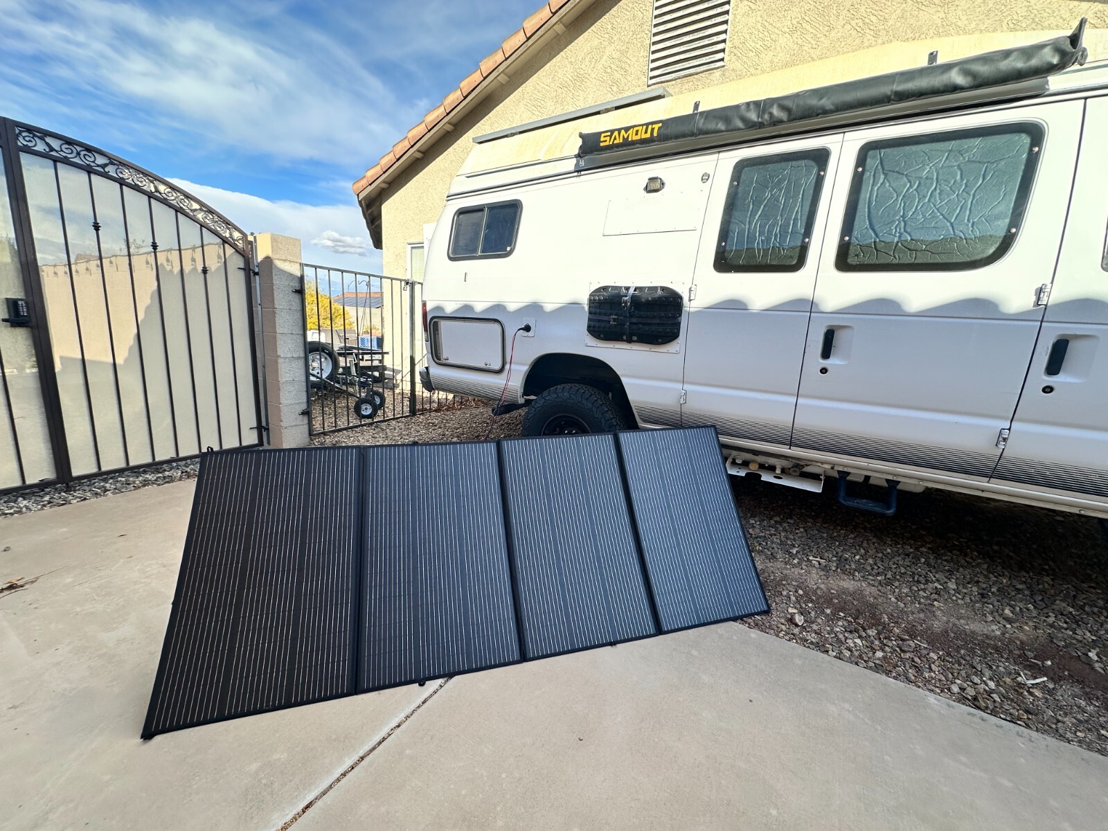 Portable Solar Panel Charger 400W 220W 110W High Efficiency RV Solar Panel Kit