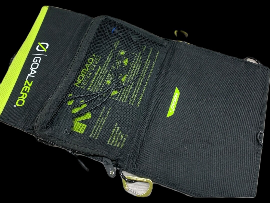 Goal Zero Nomad 7 Smart Solar Panel! Used, Excellent Condition Free Shipping