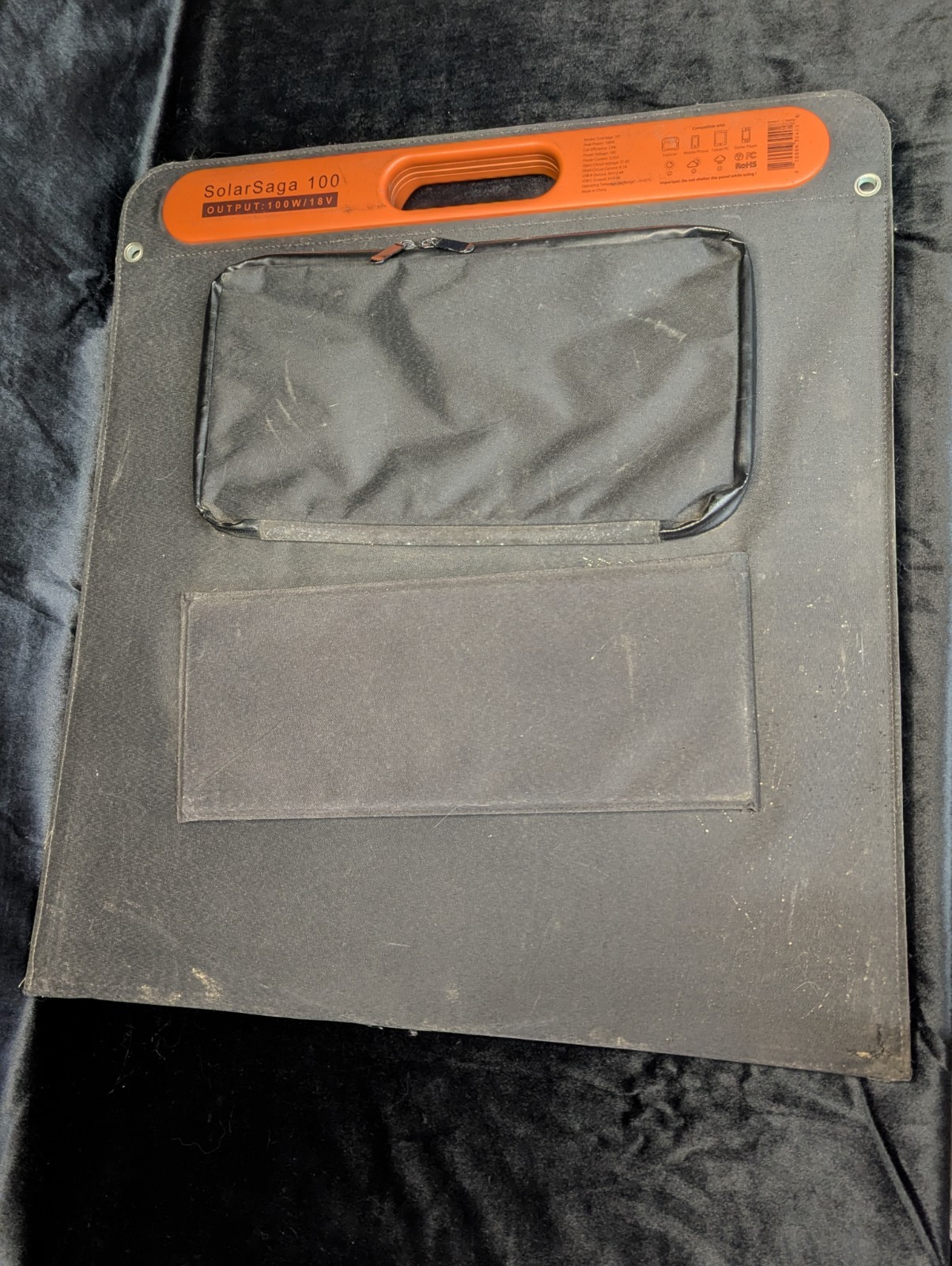 DOESN’T WORK! SELLING FOR PARTS! Jackery SolarSaga 100W Solar Panel