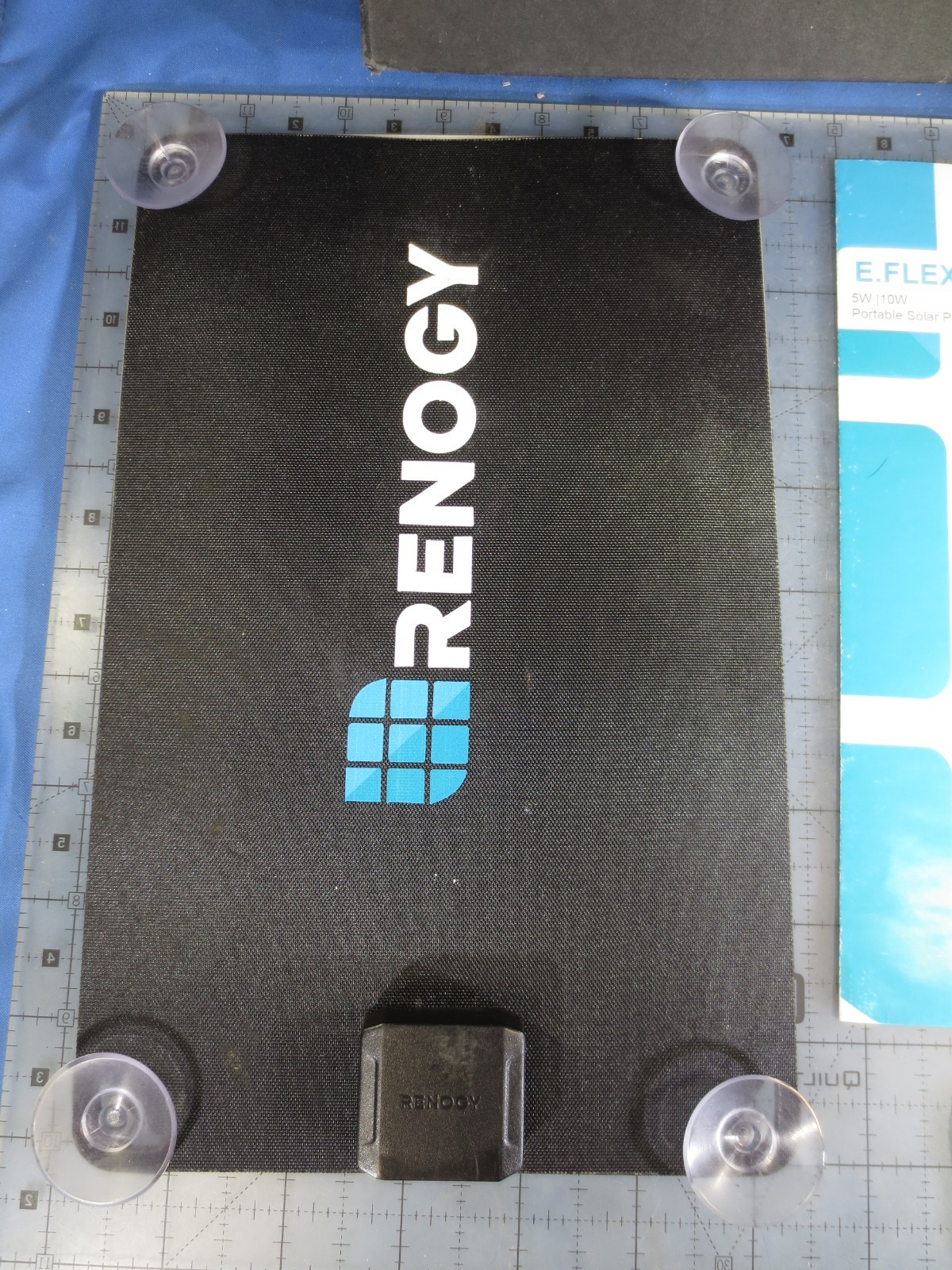 Renogy E.FLEX5 Monocrystalline Portable Solar Panel with USB Port 5 Watt in Box!