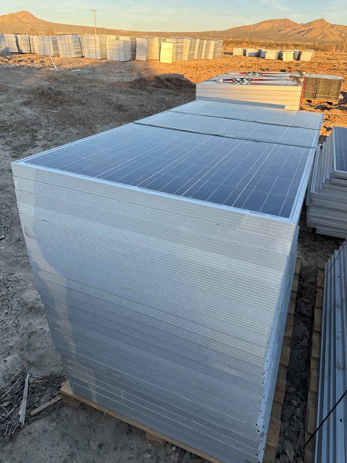 (480) ReneSola 300W Used Solar Panel | Full Truck | Freight or Free Pickup