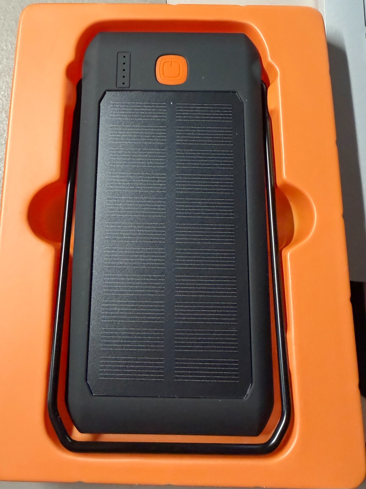 ToughTested Solar LED10 10000mAh Power Pack & LED Light Panel NEW/OPEN BOX