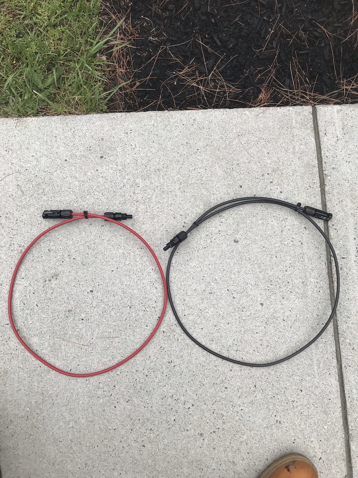 1 Pair Black & Red High Quality Solar Panel Extension  Wire & Connectors 10 AWG