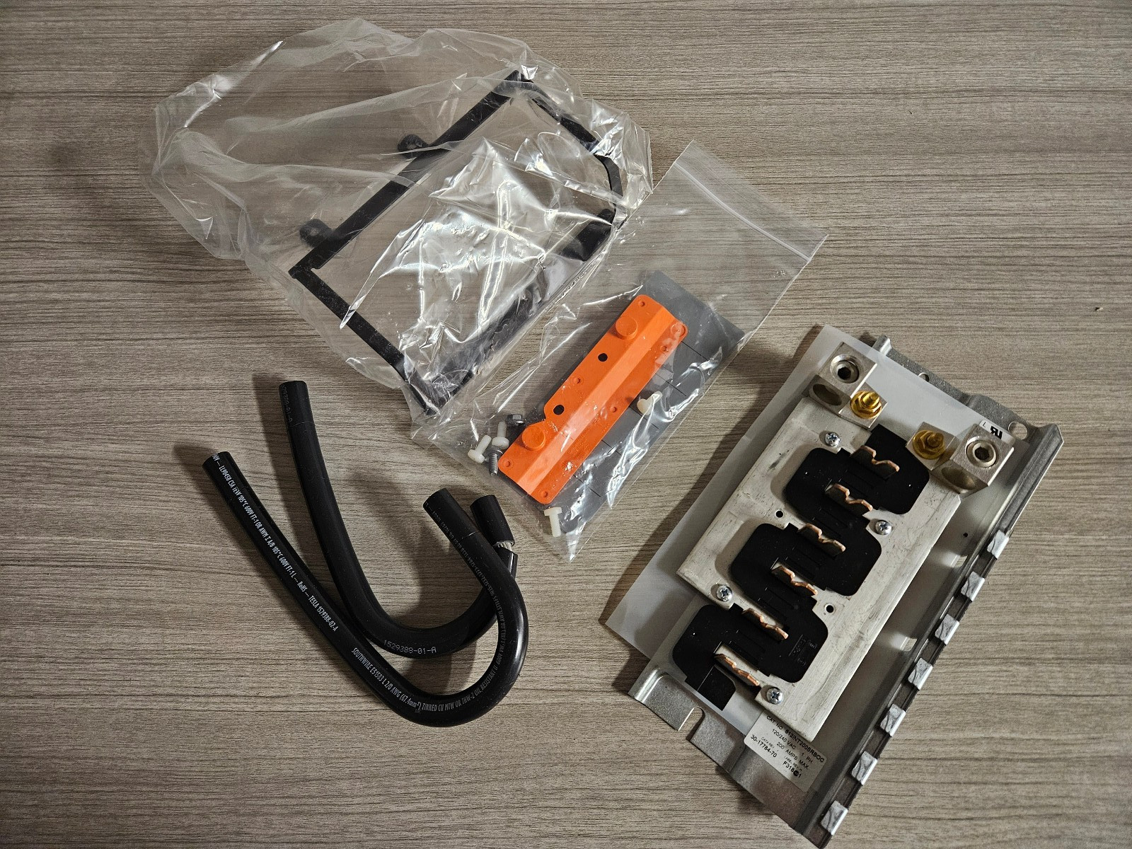 NEW Tesla 1529623-01-C Gateway 2 Internal Panelboard Kit