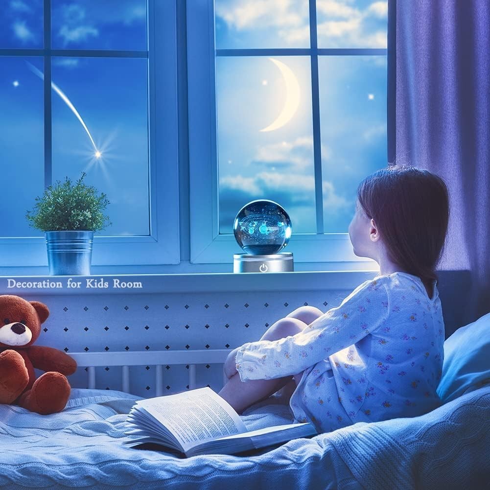 Educational 3D Solar System Crystal Ball – Ideal Gift for Astronomy Lovers