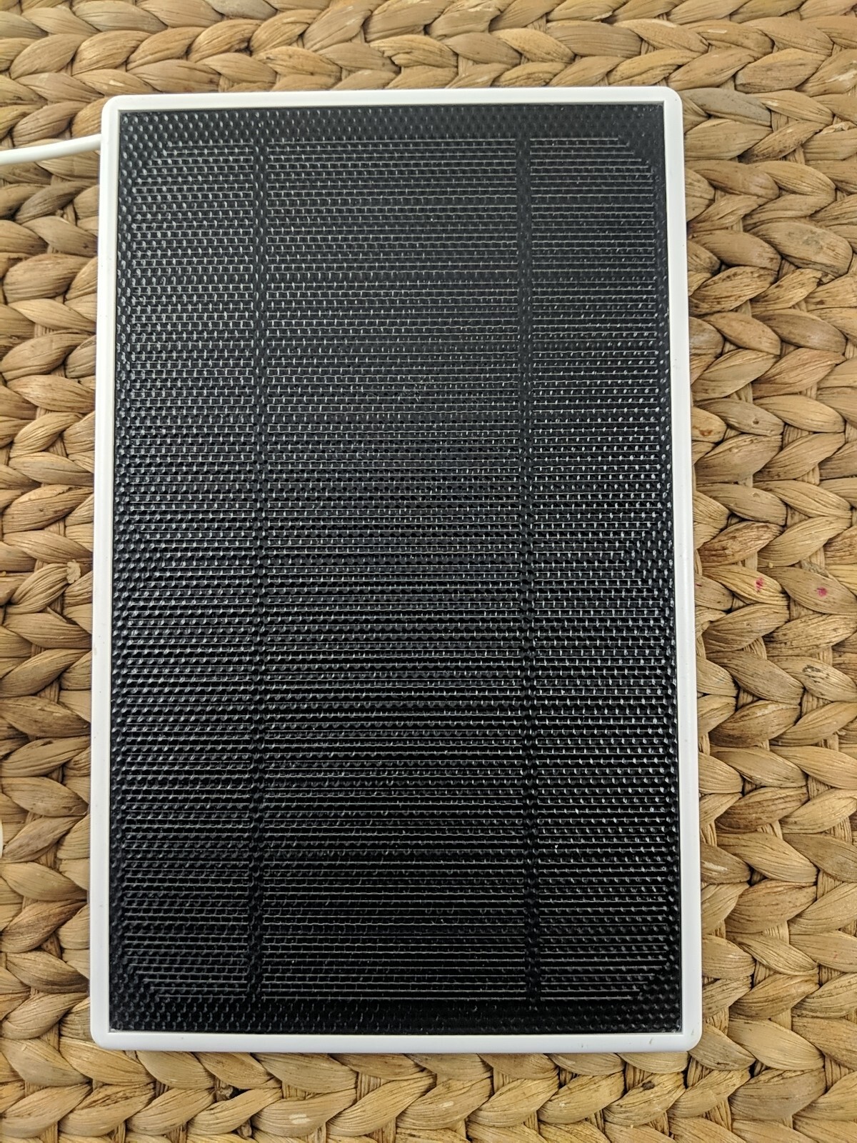 Solar Panel Compatible W/ Arlo Camera–No Stand, Open Box–See Magnetic Plug Pic
